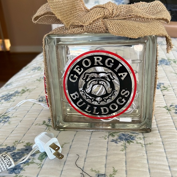 UGA nightstand  nightlight - Picture 2 of 5